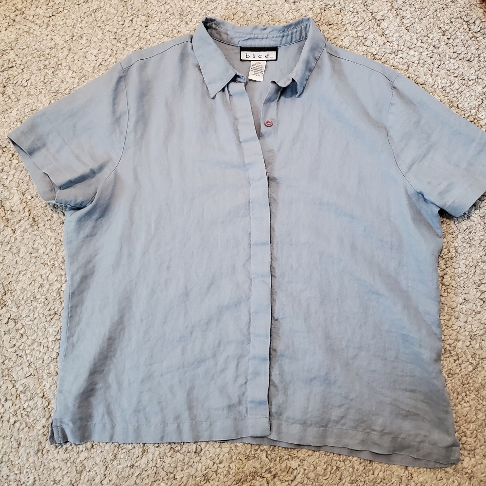 Linen Bice button up top